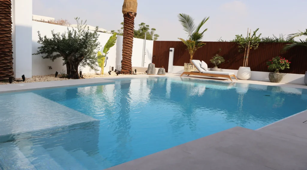 Swimming pool in dubai